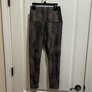 Evolution and Creation Black and Gray Patterned Leggings